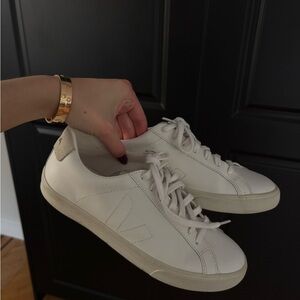 Veja Off-White Sneakers with Beige Accents